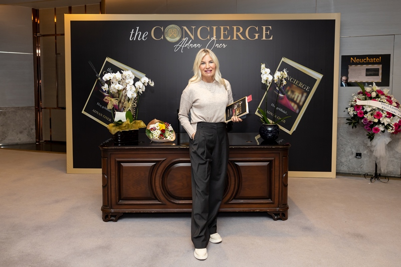 Adnan Öner  ‘The Concıerge Adnan Öner’ Kitabını 33 Yıldır Hizmet Verdiği Swıssôtel The Bosphorus’ta Tanıttı  Adnan Öner  ‘The Concıerge Adnan Öner’ Kitabını 33 Yıldır Hizmet Verdiği Swıssôtel The Bosphorus’ta Tanıttı